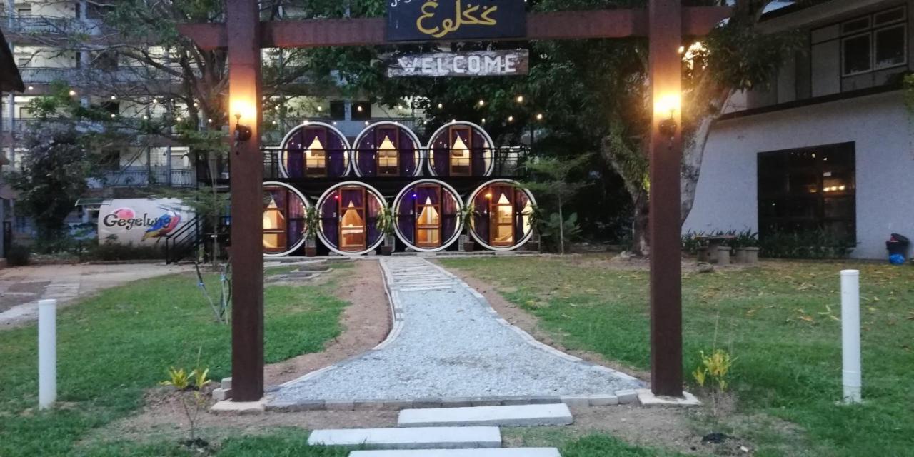 Hotel Mango'S Park Port Dickson Extérieur photo