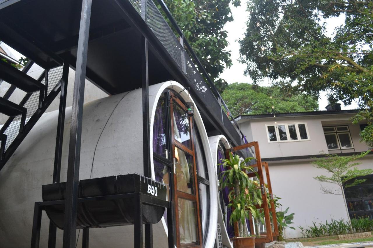 Hotel Mango'S Park Port Dickson Extérieur photo