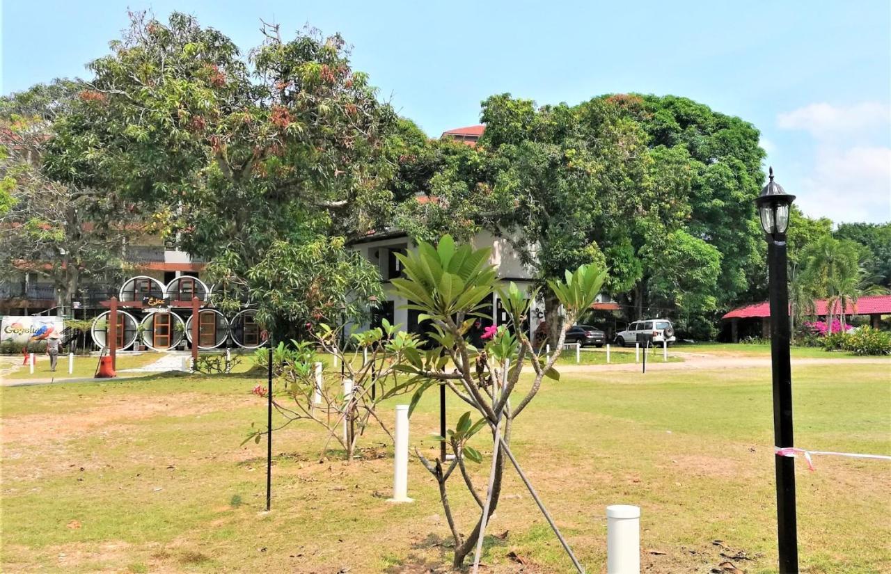 Hotel Mango'S Park Port Dickson Extérieur photo