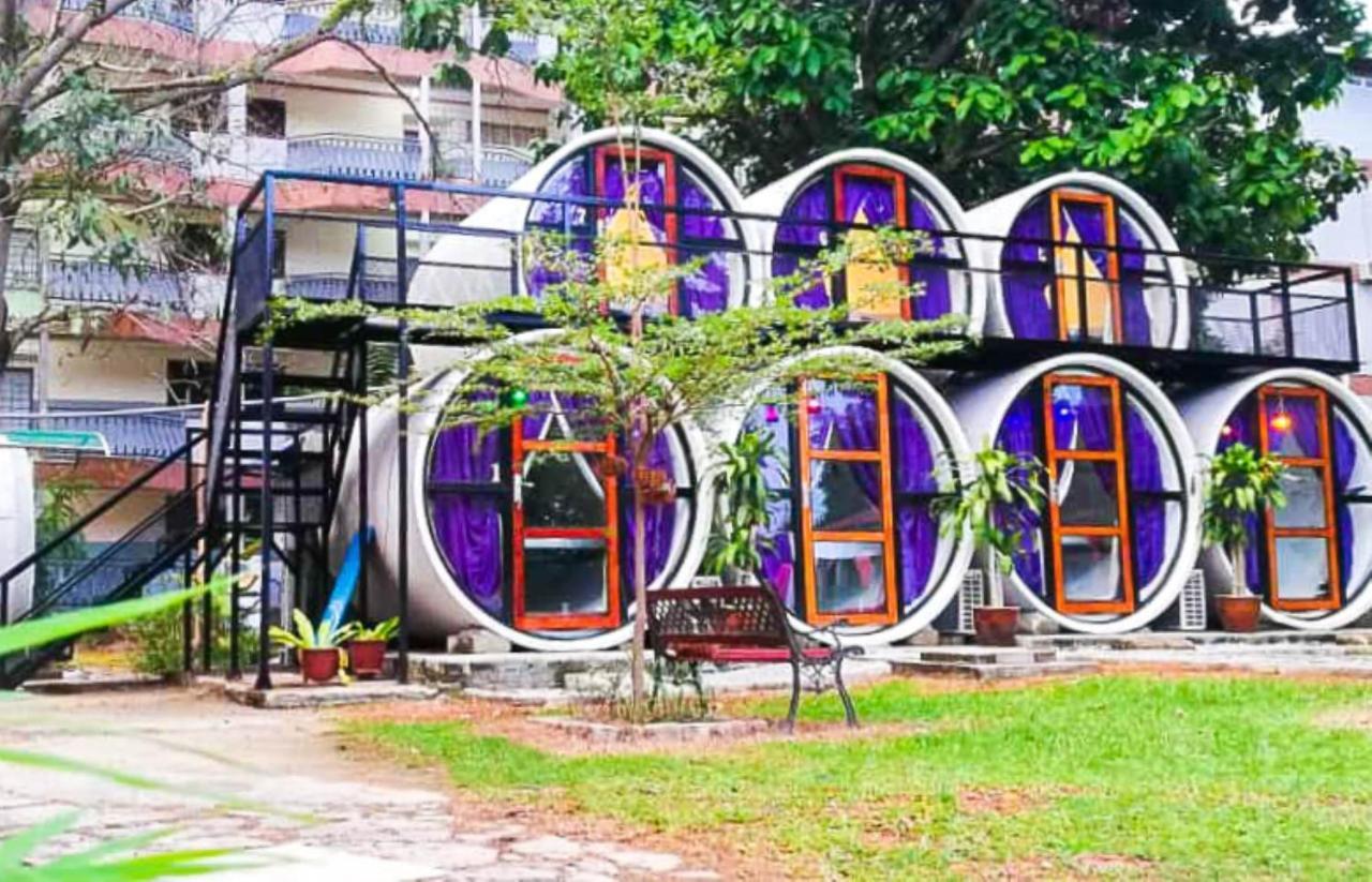Hotel Mango'S Park Port Dickson Extérieur photo