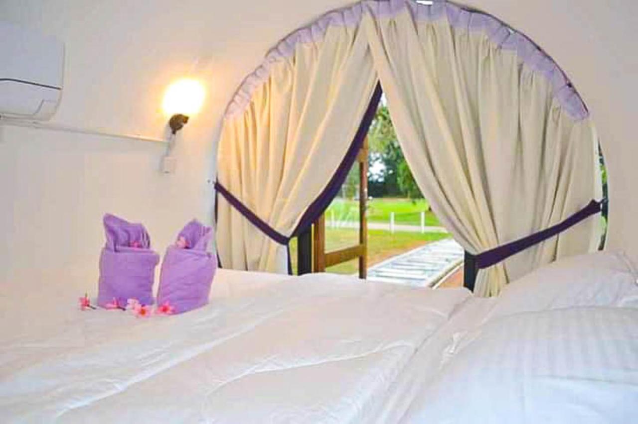 Hotel Mango'S Park Port Dickson Extérieur photo