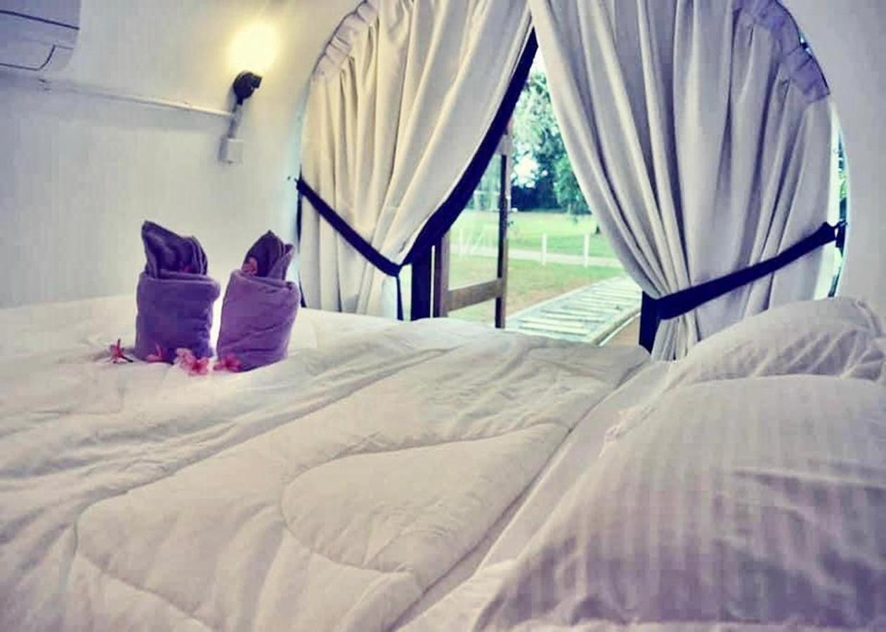 Hotel Mango'S Park Port Dickson Extérieur photo